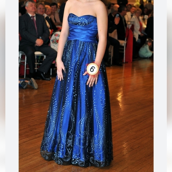 Hailey Logan Adrianna Papell navy blue sparkle long evening dress strapless 9/10 - Picture 2 of 16